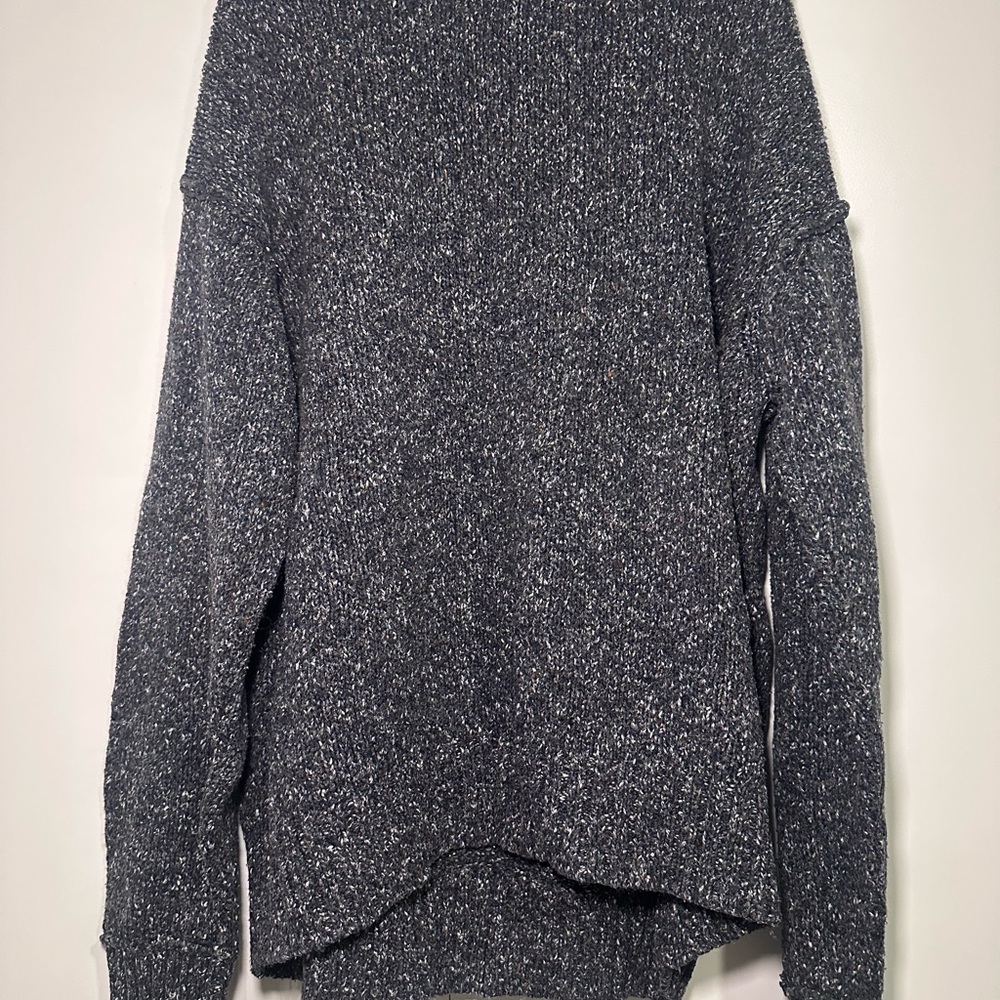 BDG Black and Navy Speckled Knit Sweater